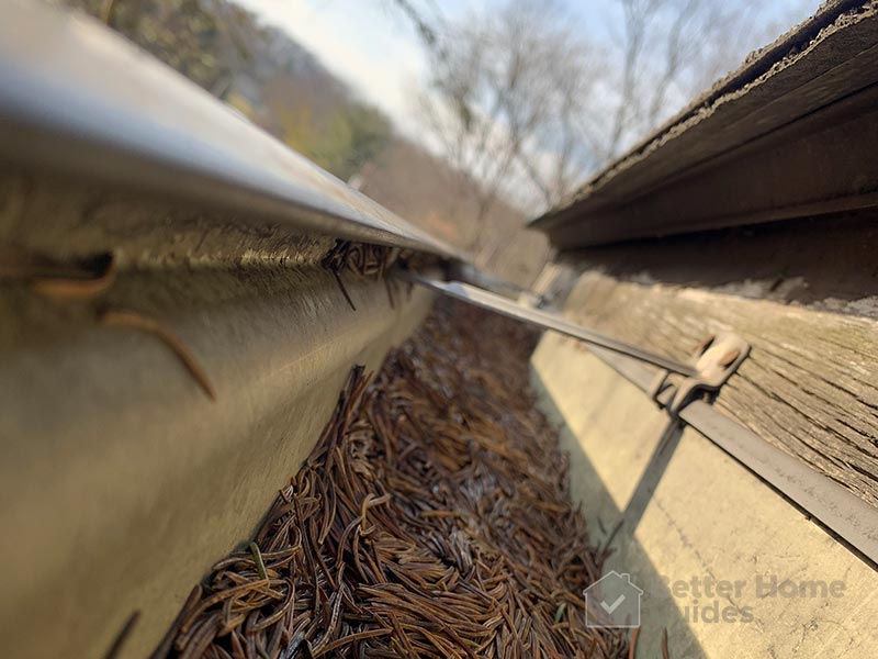 Gutters that need to be cleaned